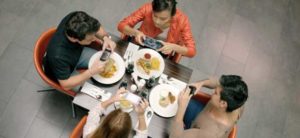 video-coca-cola-social-media-guard